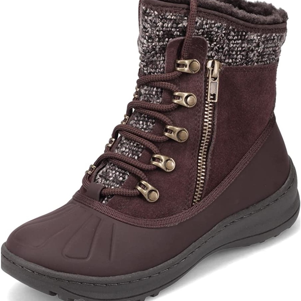 NWOT Altessa BareTraps Water Resistant Ankle Boots in Dark Brown Leather